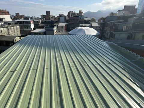 提供樓梯扶手服務的專家翁小熊