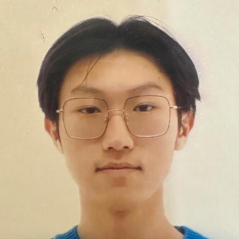 提供物流到府收件服務的專家林宇禮