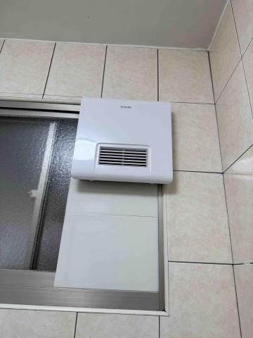 佳銓水電空調工程行 - 窗型暖風機安裝