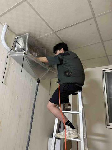 銘鎰空調工程行 - 現場掛洗服務