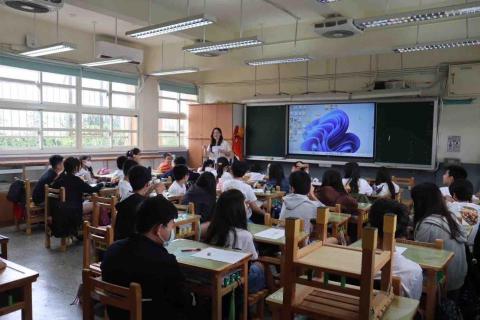 胡宗嫻 - 於南門國小實習