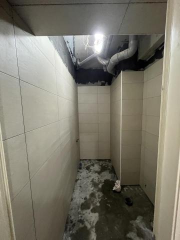 李宗翰 - 浴室壁磚60x30施作-1