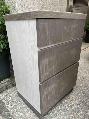 陳建瑋 - 三層櫃成品