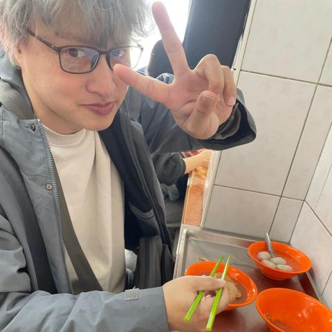 提供學畫畫第一步服務的專家勇者工作室-漫畫家谷春森