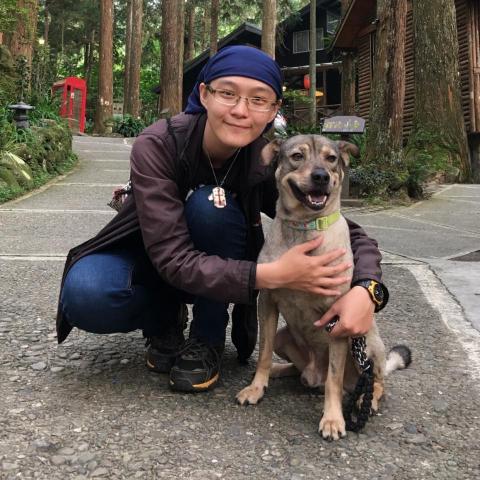 提供鳥寄宿服務的專家陳致錦