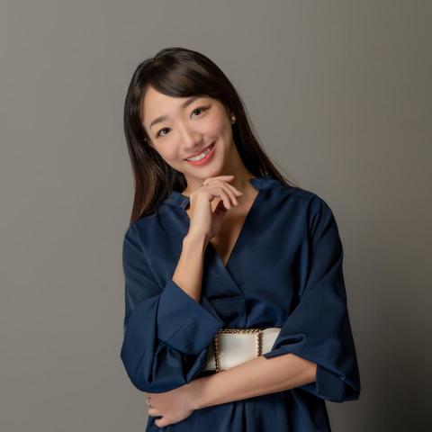 提供優化服務的專家康彩宣