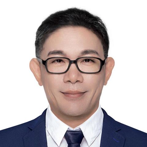 提供雲端erpb2服務的專家Thomas_阿湯