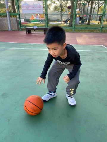 AI熊幼兒籃球Learning Lab - 運球練習