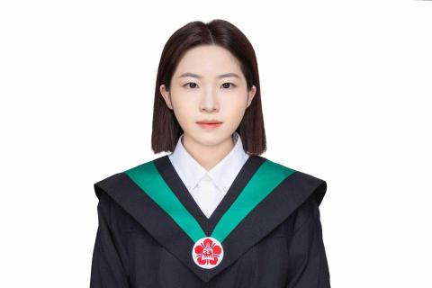 提供台南新秘教學服務的專家陳妍霓