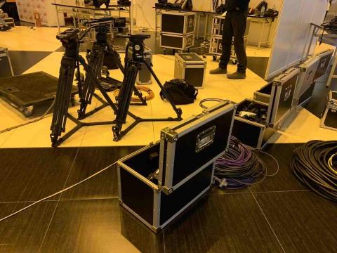 新點子錄影 - 新點子創意有限公司 - 活動進埸架設攝影機設備 新點子錄影