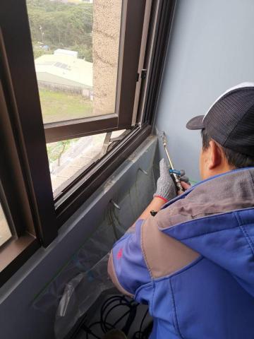 嵐玥工程 - 牆面高壓灌注施工