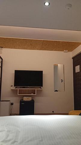 油漆工程 - 裝潢層板