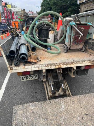 鼎鑫統包急修工程 - 