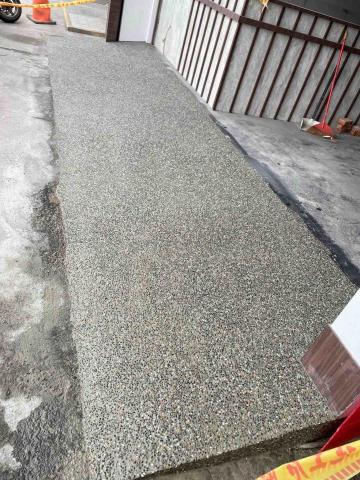 祥冠工程-小容 - 斜坡抿石項目