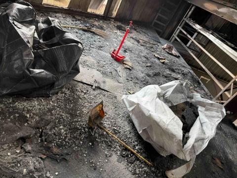 專業清運 - 火災後清運
