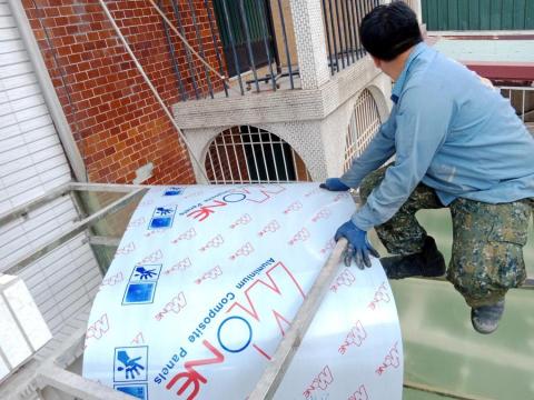 焊匠 鐵工 - 塑鋁板更換