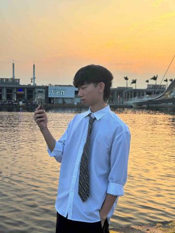 提供兒童體操台北服務的專家林柏君Oudi