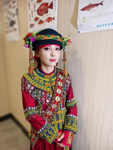 MierBelle新娘造型整體造型工作室 - 預約line maggi530