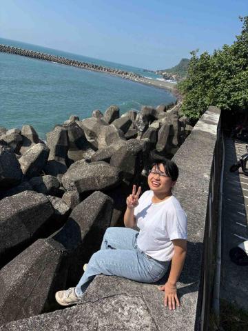 提供內湖社區大學服務的專家李子儀