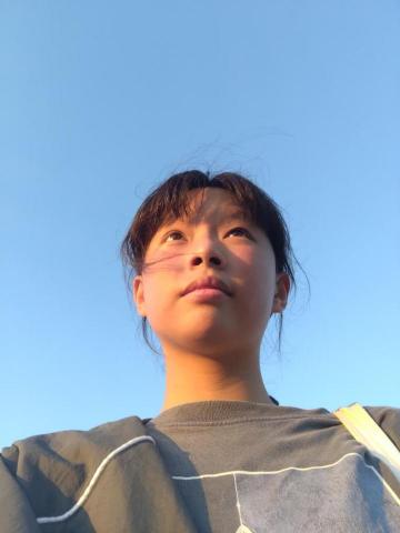 提供宣傳海報製作服務的專家趙翊如