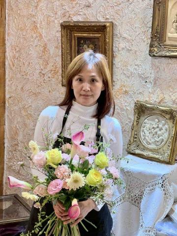 基隆敬拜教學老師推薦Bonnie 