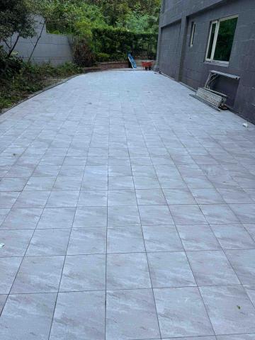 瑋如工程行 - 50坪地面重新打除 貼磚