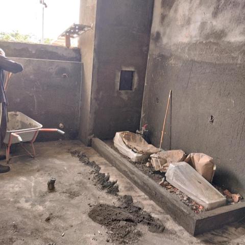 提供填縫服務的專家陳祈昌