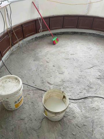 小郭 - 房間地磚彭貢拆除