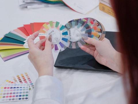 Nadia衣療師&reg;｜美容｜教學｜形象管理顧問 - 