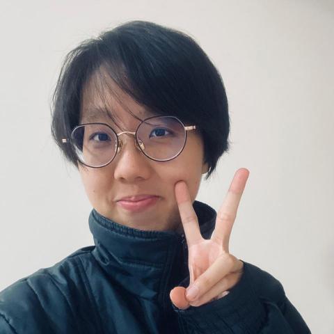 提供發音服務的專家黃千芸