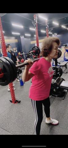 陳皓展 - Harris - 負重深蹲 膝蓋強壯起來~