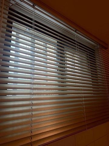 阿鍙ㄏㄨㄥˋ窗簾安裝 - 鋁百業