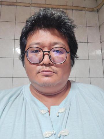 提供usb電燈服務的專家陳省良