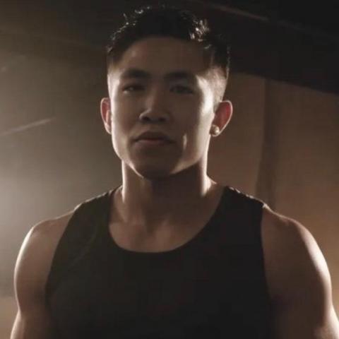 提供中壢男士做臉服務的專家陳皓展 - Harris