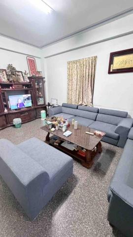 陳業發 - 業主請託希望年前能完工，想要過新年能有一組新沙發的感覺，謝謝您願意給我們機會以及耐心與我們溝通相關細節，您們滿意就是對我們最大的鼓勵與肯定了！很幸運能認識您們