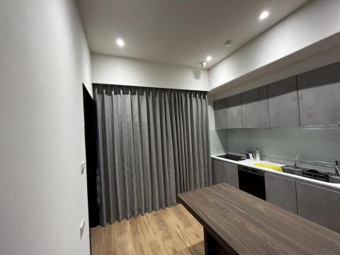 阿鍙ㄏㄨㄥˋ窗簾安裝 - 布簾