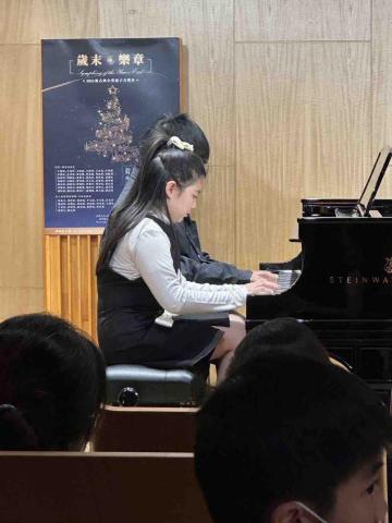 鋼琴教學/婕菱老師🎀 - 四手聯彈
