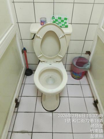 沈鏡明個人工作室 - 工廠女廁