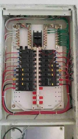 恩光 - 總開關箱從新更換