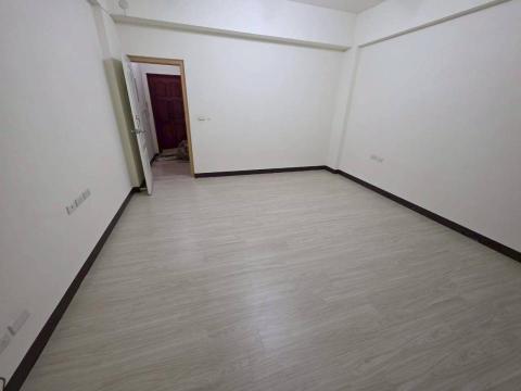 啓揚輕裝修工程(壁紙、窗簾、塑膠地磚) - 