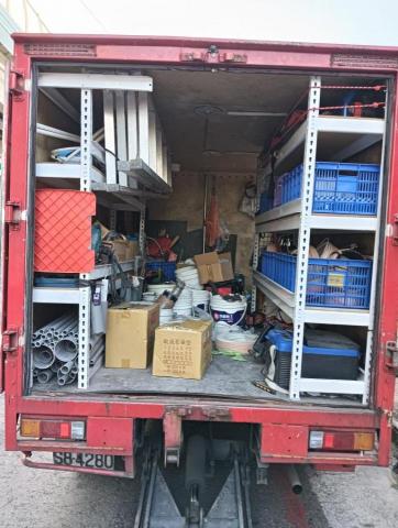 水電專業維修站 陳先生 - 工具材料車