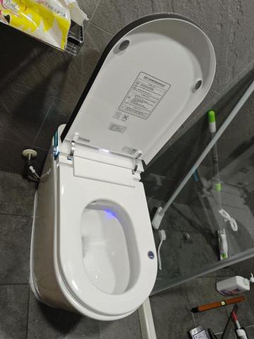 布丁冷氣洗凈 - 安裝智能馬桶