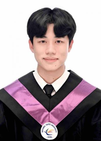 提供111服務的專家王顥翔