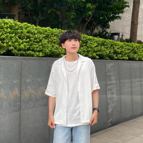 提供問卷分析法服務的專家陳柏宏