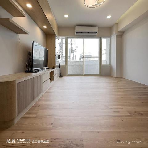 超麗木地板-小恩 - 