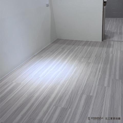 超麗木地板-小恩 - 