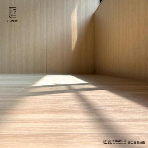 超麗木地板-小恩 - 