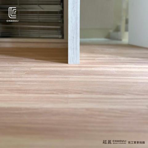 超麗木地板-小恩 - 