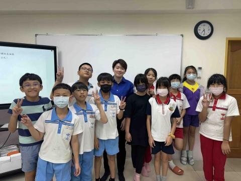 提供102服務的專家廖德馨