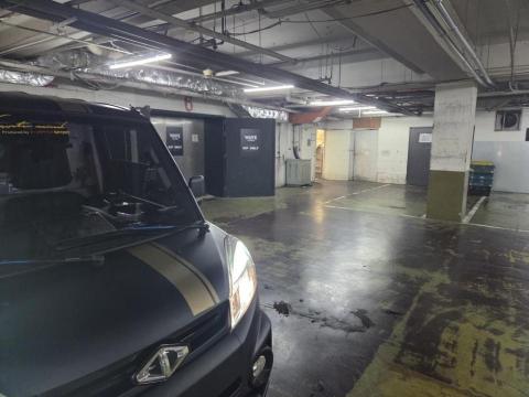 白帥帥個人搬家 - 年輕人愛去的wave夜店 也是我的客戶喔。